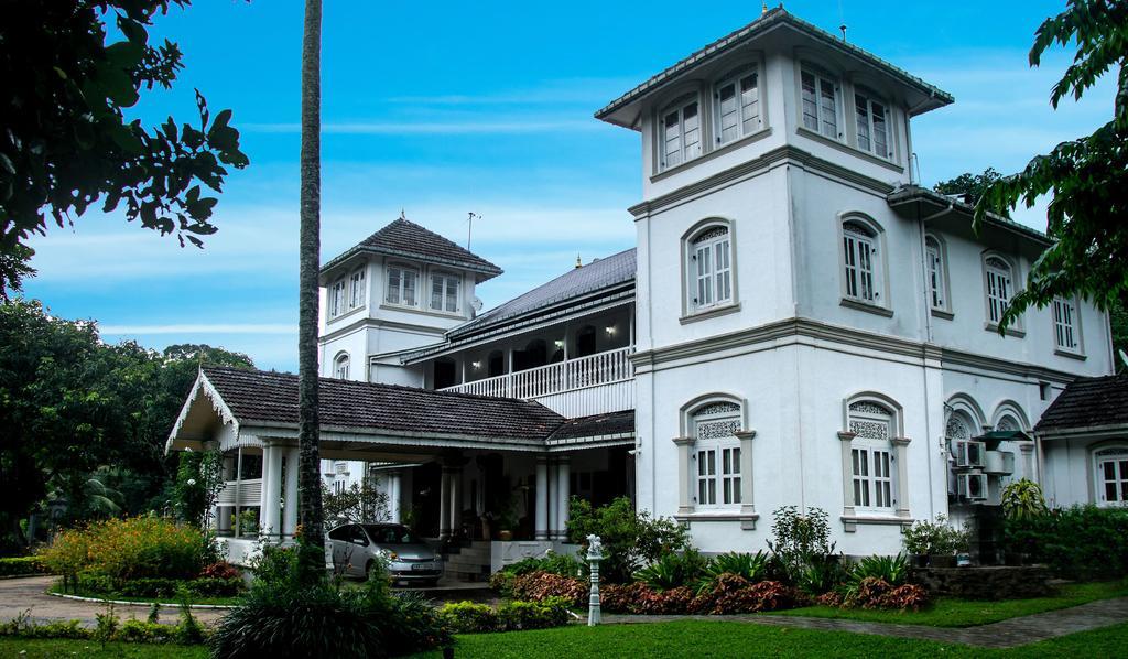 Hotel Manor House à Embulpure Extérieur photo