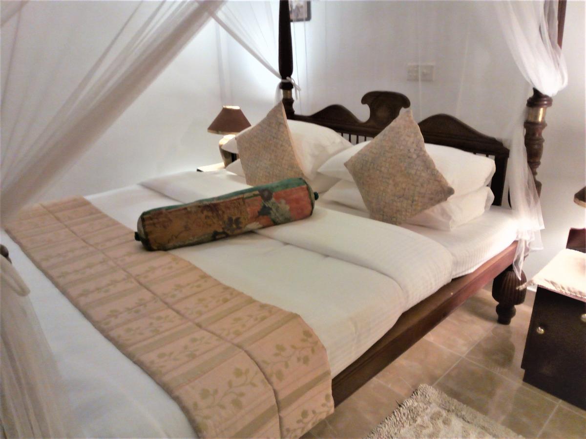 Hotel Manor House à Embulpure Extérieur photo