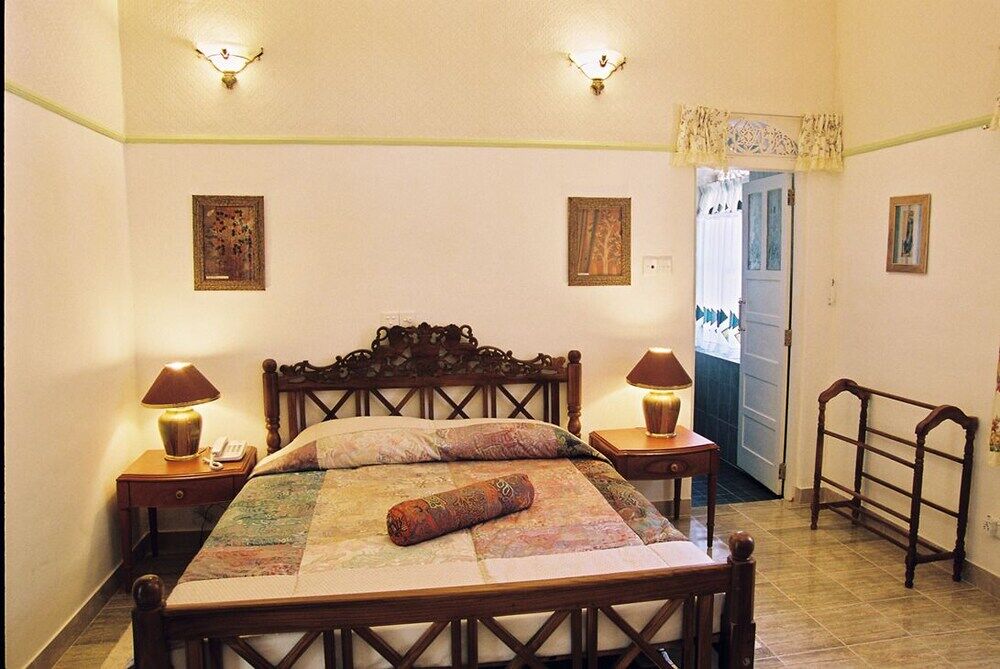 Hotel Manor House à Embulpure Extérieur photo